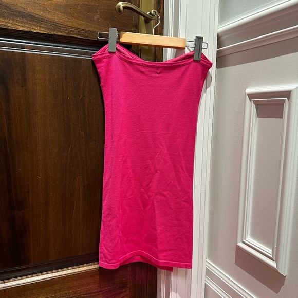 Pretty Little Thing Dress - Picture 3 of 8